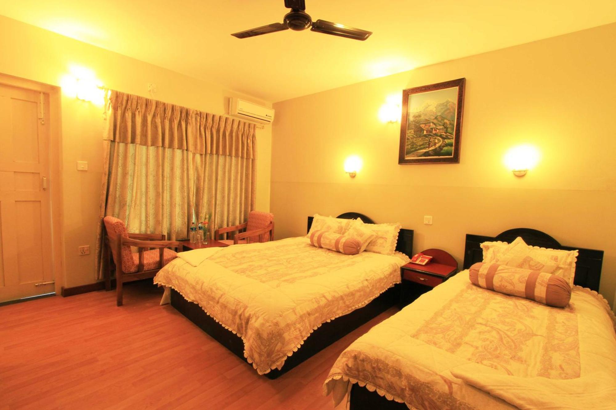 Hotel Splendid View Pokhara Bilik gambar