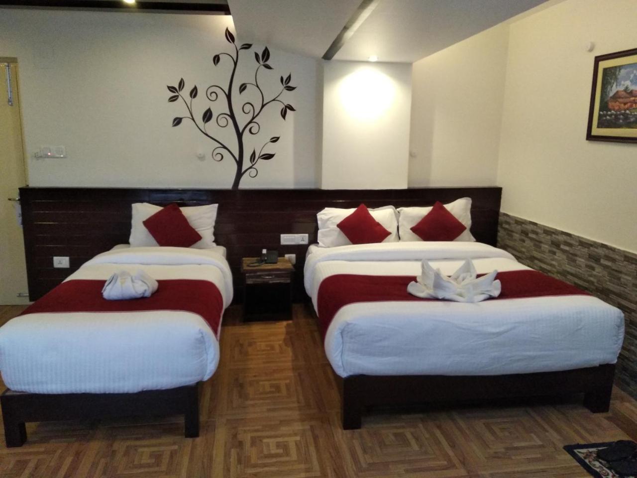 Hotel Splendid View Pokhara Luaran gambar