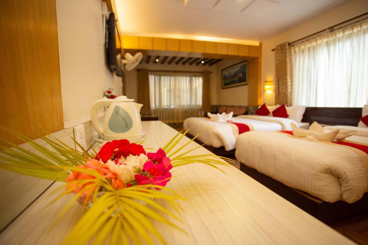 Hotel Splendid View Pokhara Luaran gambar