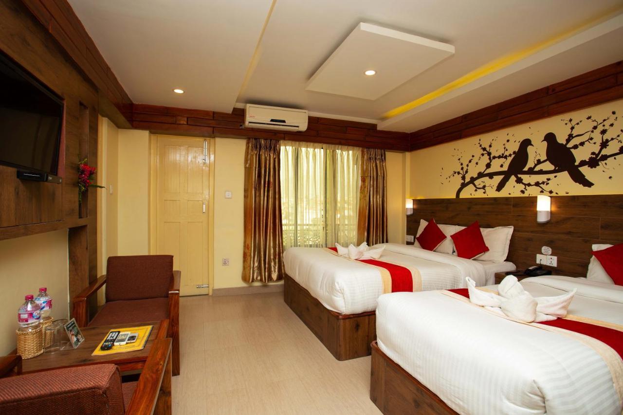 Hotel Splendid View Pokhara Luaran gambar