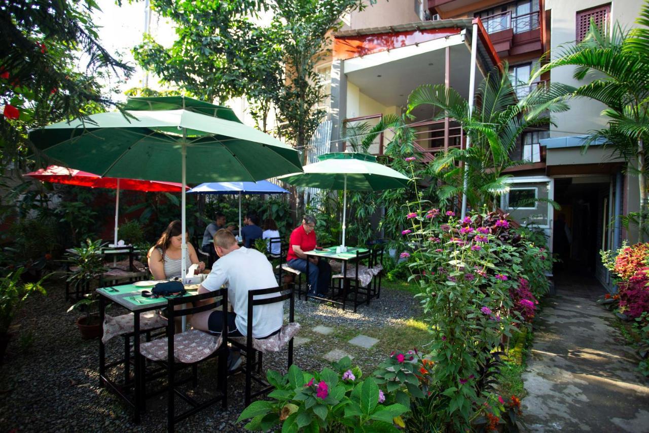 Hotel Splendid View Pokhara Luaran gambar
