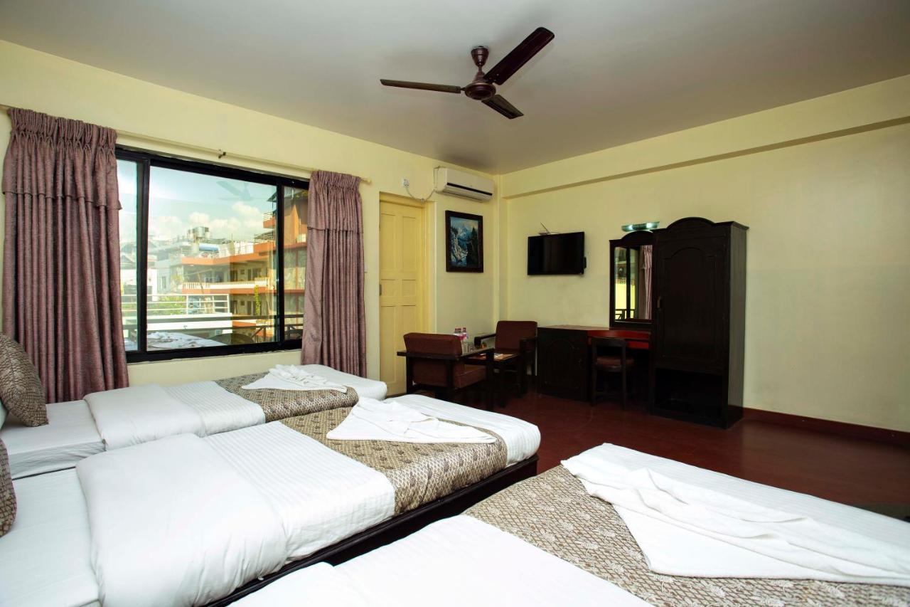 Hotel Splendid View Pokhara Luaran gambar