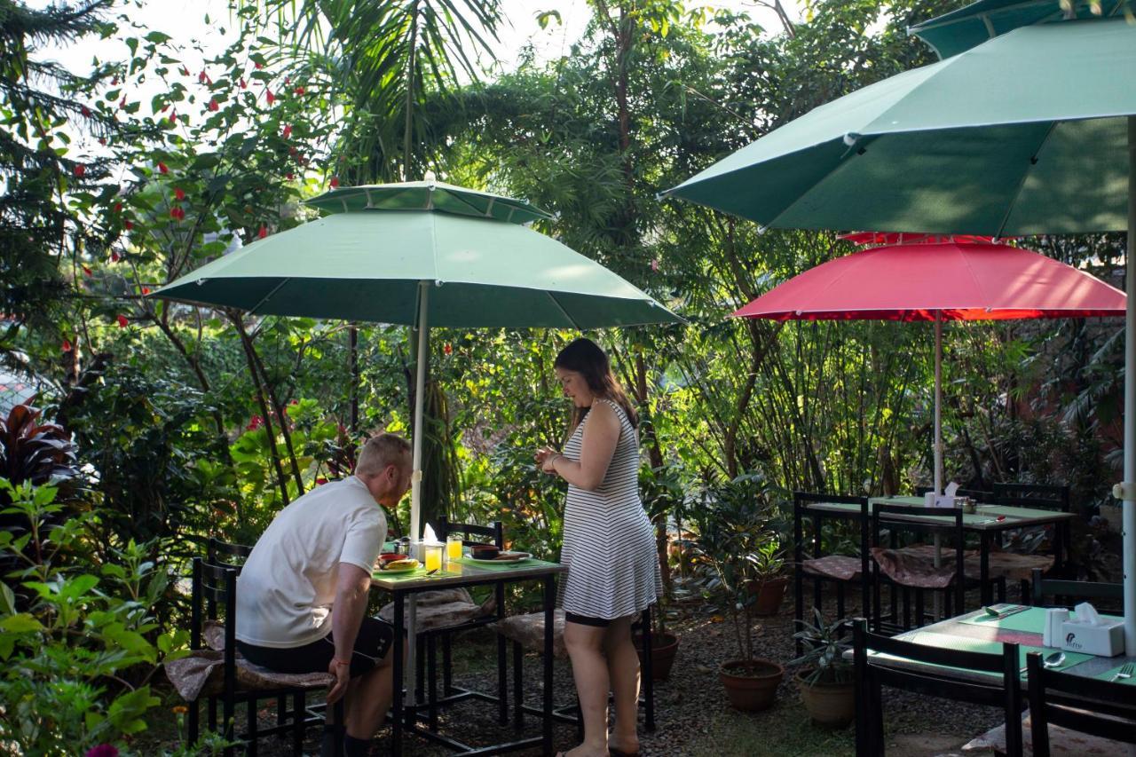 Hotel Splendid View Pokhara Luaran gambar